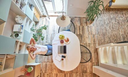 Die besten DIY-Tipps: Wohnung kühlen ohne Klimaanlage