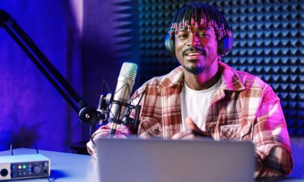 Geld verdienen mit Podcast – So monetarisierst du deine Show