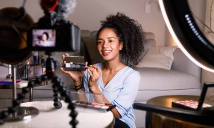 Geld verdienen mit YouTube: So funktioniert es wirklich (2025)